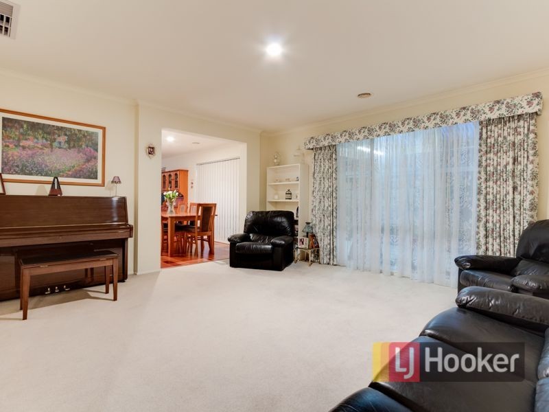 56 Galloway Drive, Narre Warren South VIC 3805