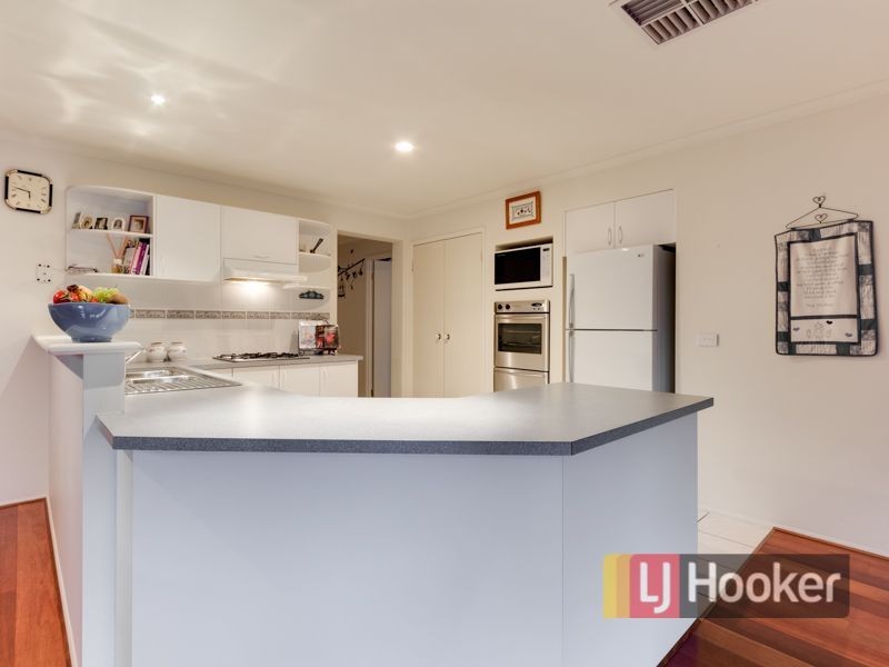 56 Galloway Drive, Narre Warren South VIC 3805