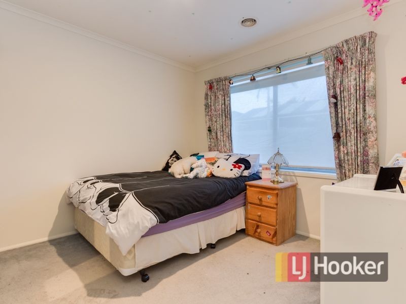 56 Galloway Drive, Narre Warren South VIC 3805