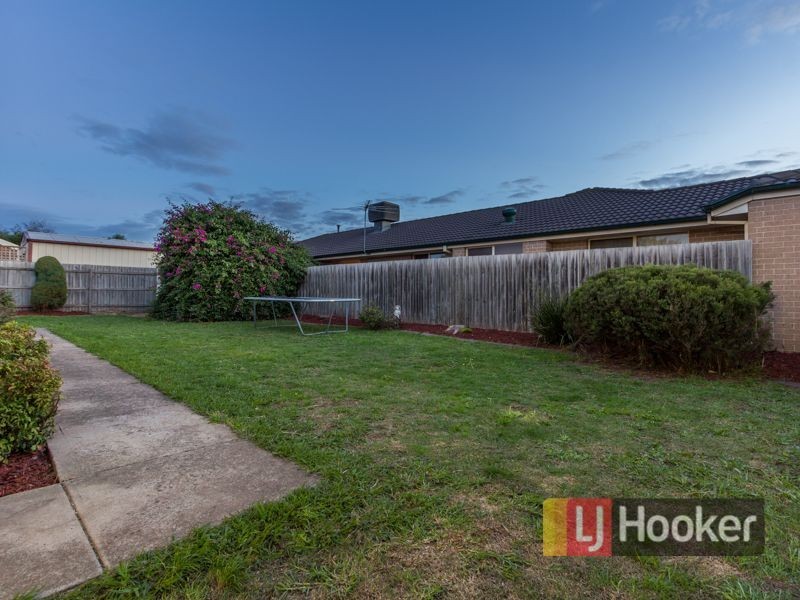 56 Galloway Drive, Narre Warren South VIC 3805
