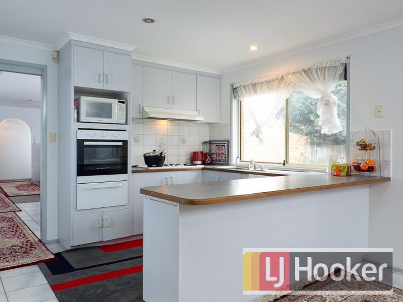 5 Clement Court, Narre Warren South VIC 3805