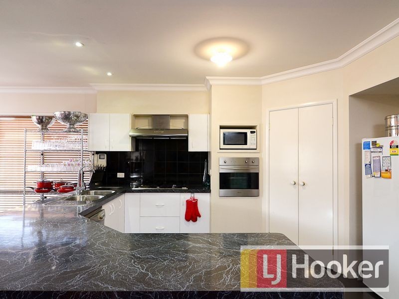 12 River Terrace, Hallam VIC 3803