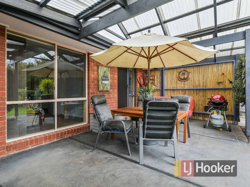 2 Oldhome Court, Narre Warren South VIC 3805