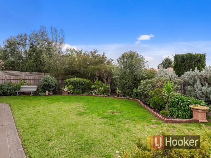 2 Oldhome Court, Narre Warren South VIC 3805