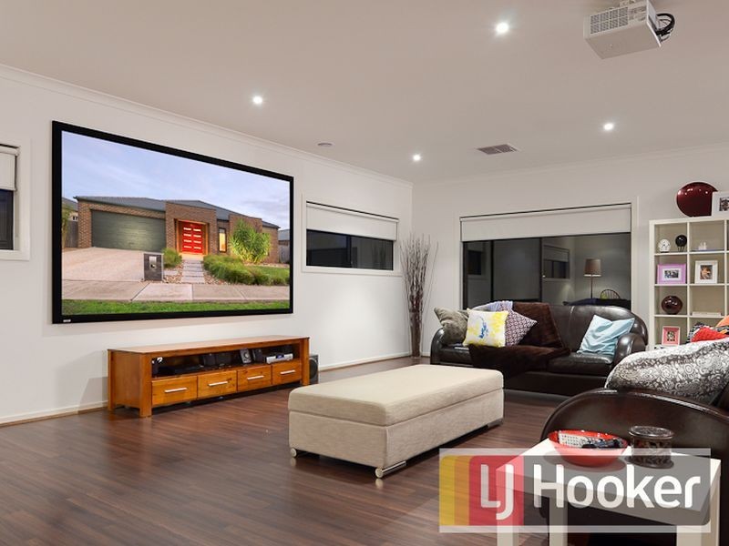 193 Linsell Boulevard, Cranbourne East VIC 3977