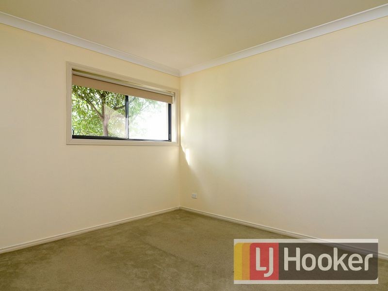 11 Pharaoh Drive, Cranbourne VIC 3977