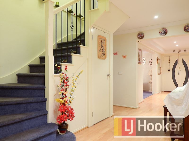 80 Robinswood Parade, Narre Warren South VIC 3805