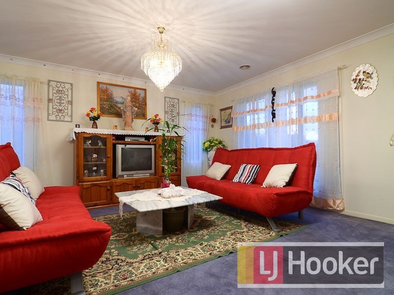 80 Robinswood Parade, Narre Warren South VIC 3805