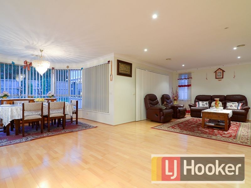 80 Robinswood Parade, Narre Warren South VIC 3805