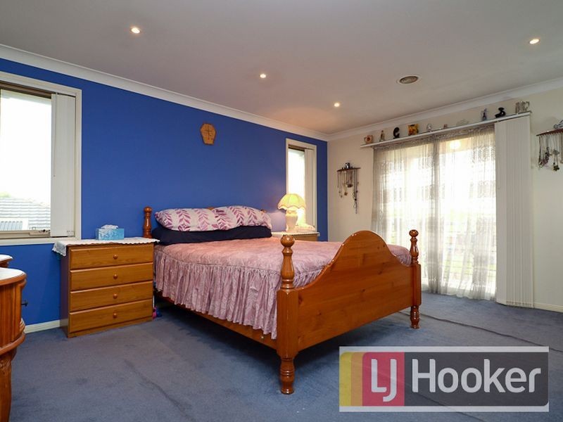 80 Robinswood Parade, Narre Warren South VIC 3805