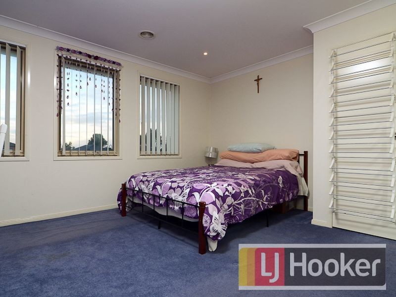 80 Robinswood Parade, Narre Warren South VIC 3805