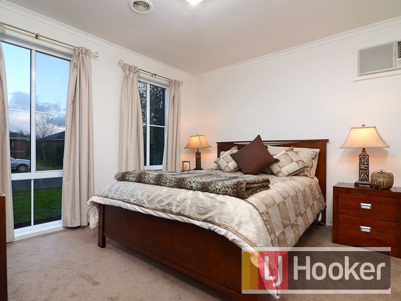 32 St Georges Road, Narre Warren South VIC 3805