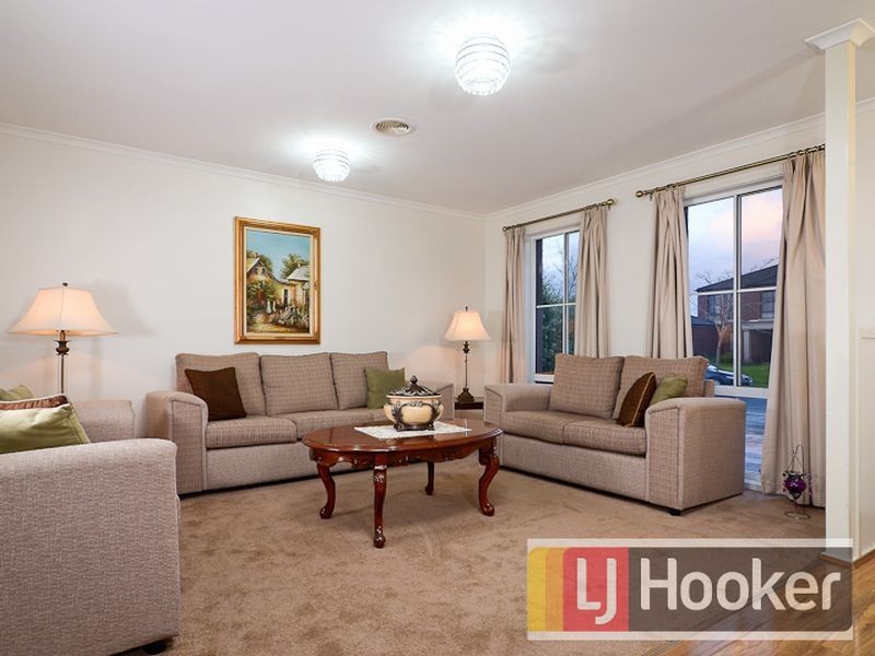 32 St Georges Road, Narre Warren South VIC 3805