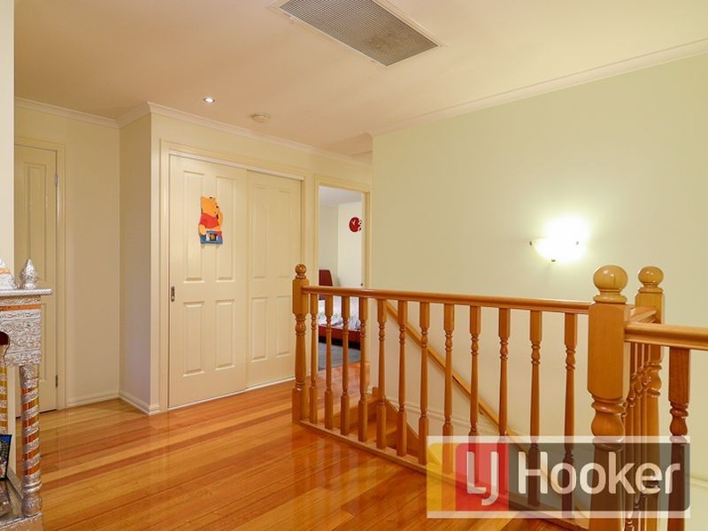 8 Tegans Close, Hallam VIC 3803