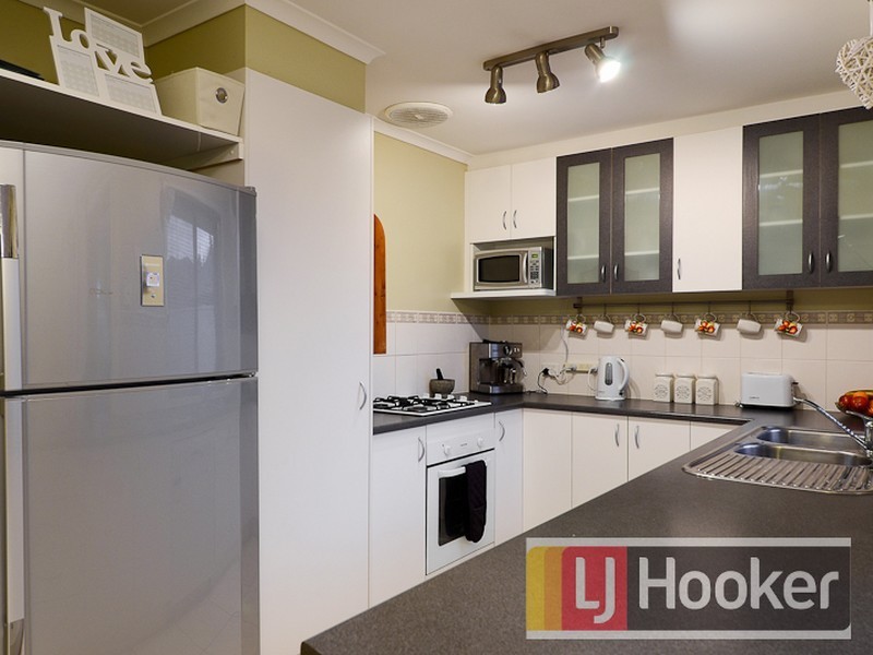 10 Butterfield Place, Cranbourne North VIC 3977