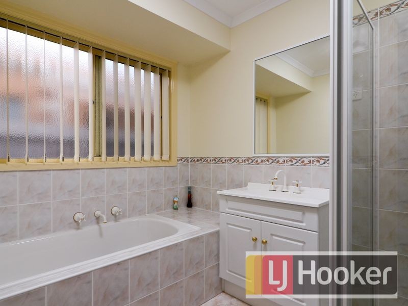 16 Tegans Close, Hallam VIC 3803
