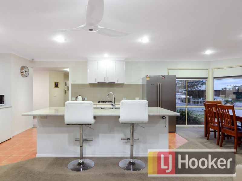 111 The Promenade, Narre Warren South VIC 3805