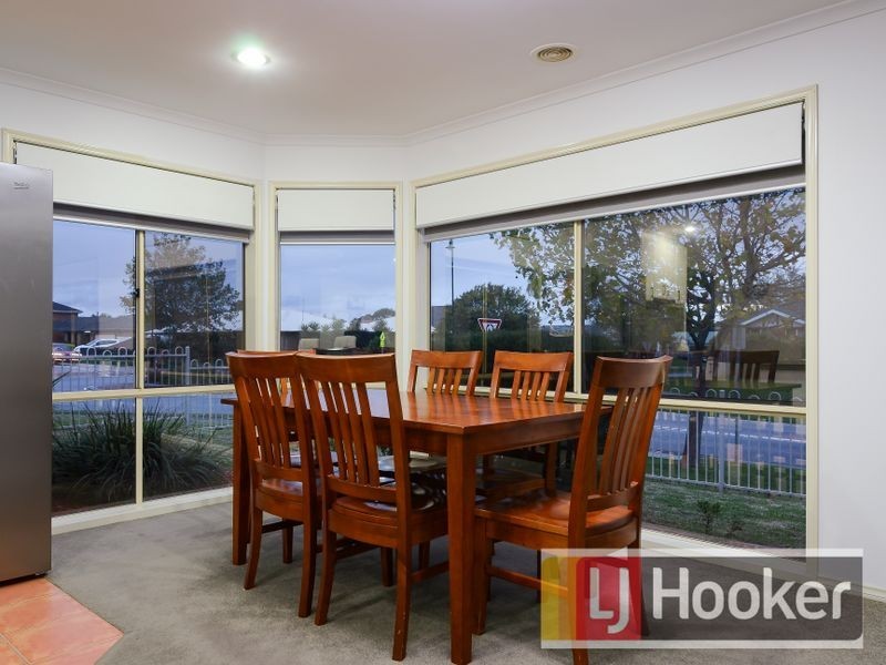 111 The Promenade, Narre Warren South VIC 3805