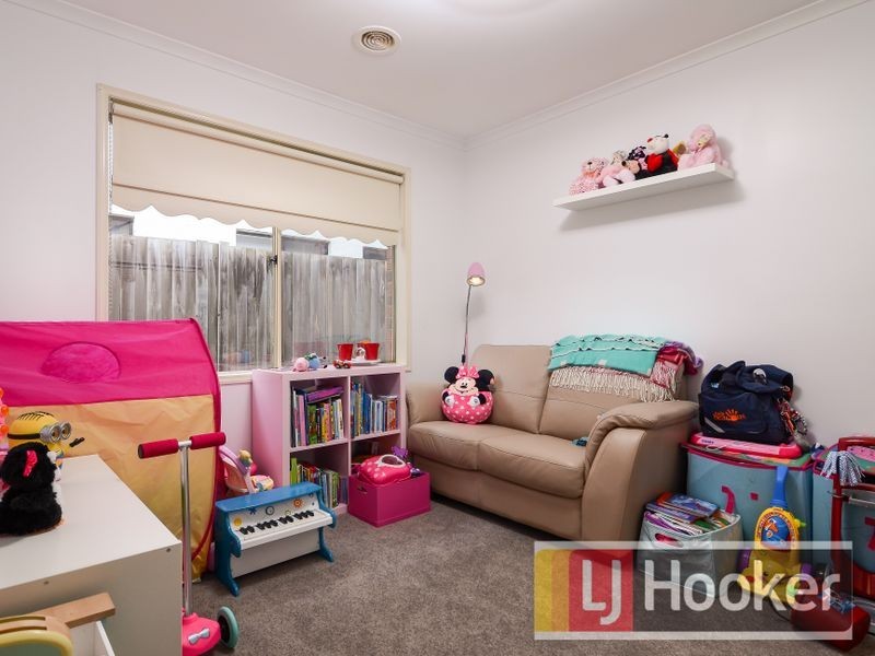 111 The Promenade, Narre Warren South VIC 3805