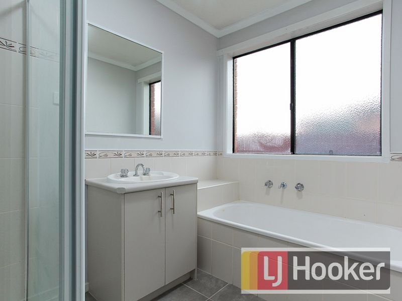 2 Ingel Place, Hampton Park VIC 3976