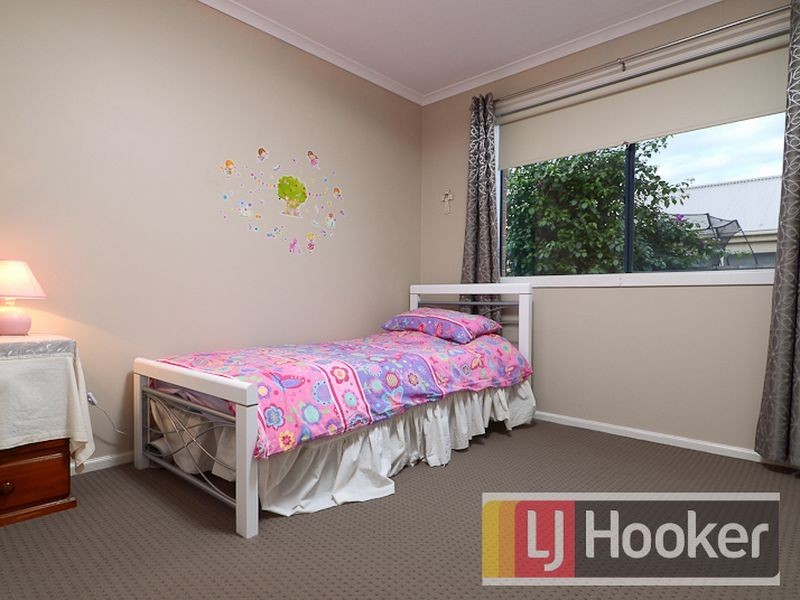 20 Pevensey Drive, Narre Warren South VIC 3805