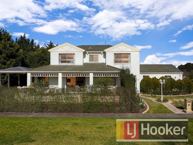 28 Hickory Drive, Narre Warren South VIC 3805