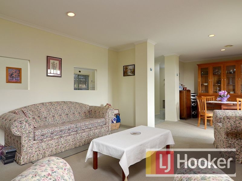 28 Hickory Drive, Narre Warren South VIC 3805