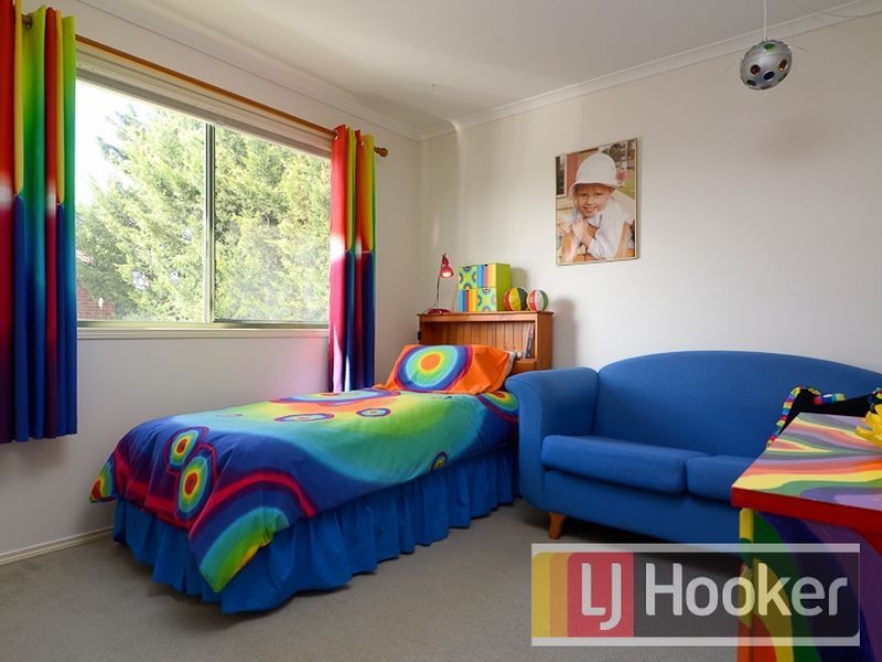 28 Hickory Drive, Narre Warren South VIC 3805