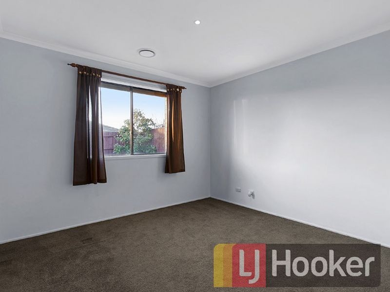 26 Lighthorse Crescent, Narre Warren South VIC 3805