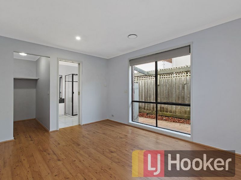 26 Lighthorse Crescent, Narre Warren South VIC 3805