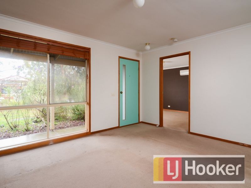 4 Fieldlark Court, Carrum Downs VIC 3201