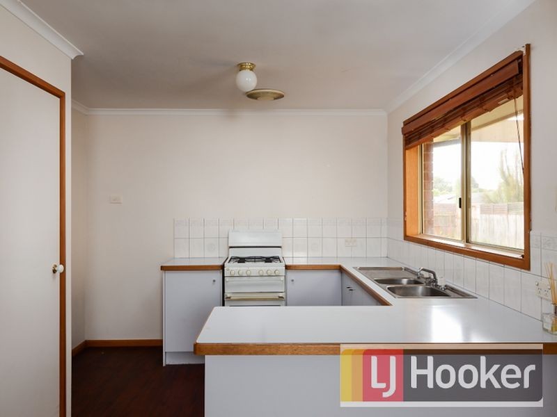 4 Fieldlark Court, Carrum Downs VIC 3201