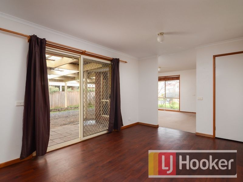 4 Fieldlark Court, Carrum Downs VIC 3201