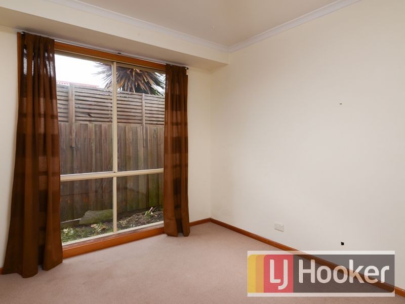 4 Fieldlark Court, Carrum Downs VIC 3201