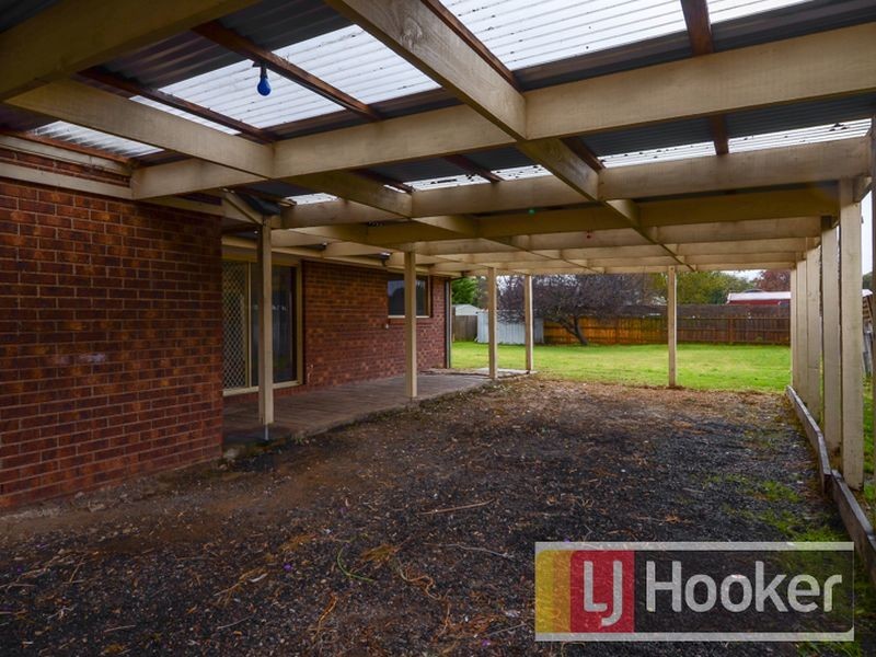 4 Fieldlark Court, Carrum Downs VIC 3201