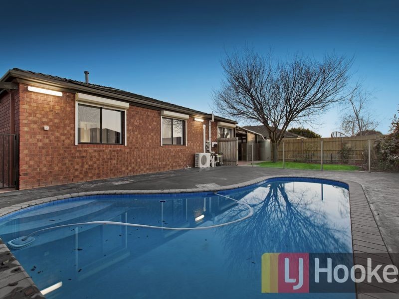 26 Lighthorse Crescent, Narre Warren South VIC 3805