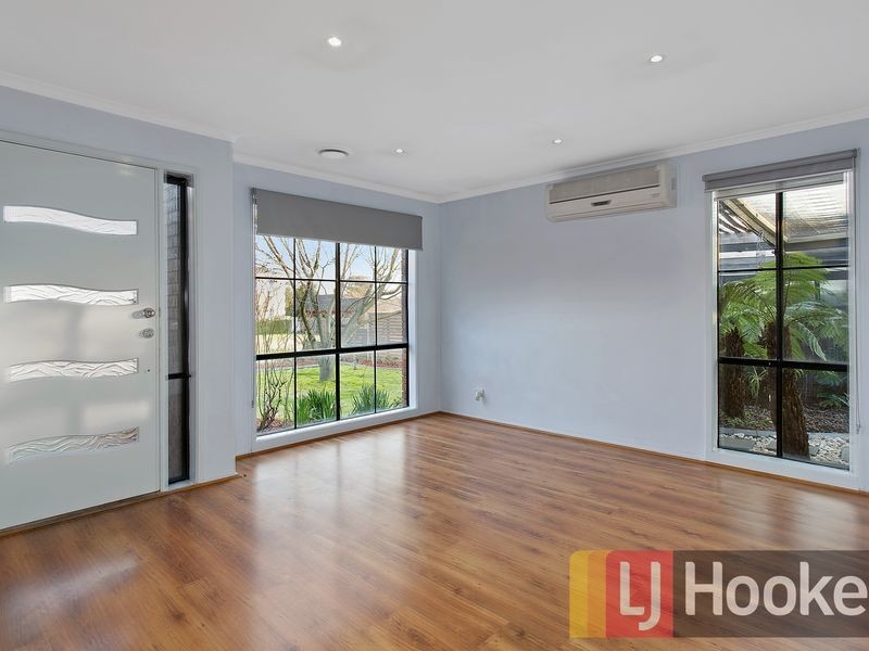 26 Lighthorse Crescent, Narre Warren South VIC 3805