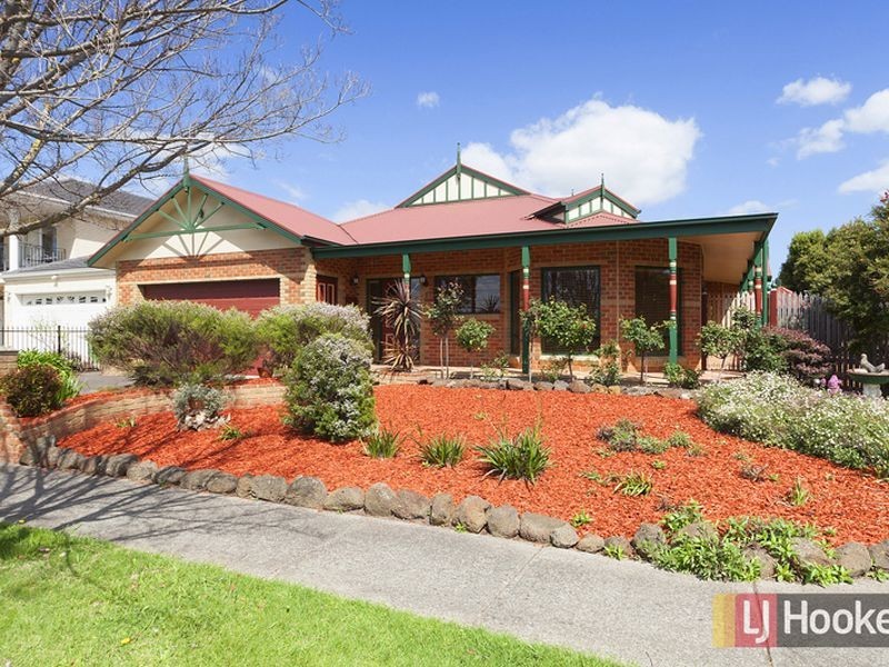 5 The Esplanade, Narre Warren South VIC 3805
