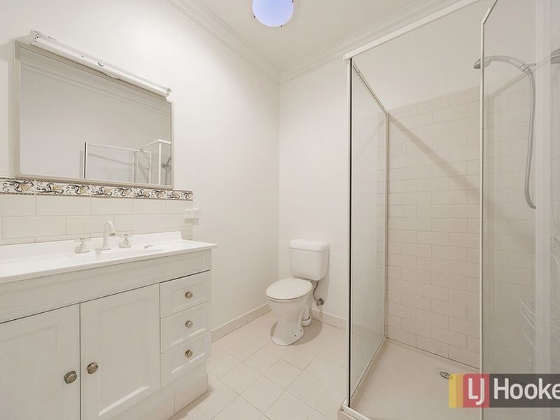 5 The Esplanade, Narre Warren South VIC 3805