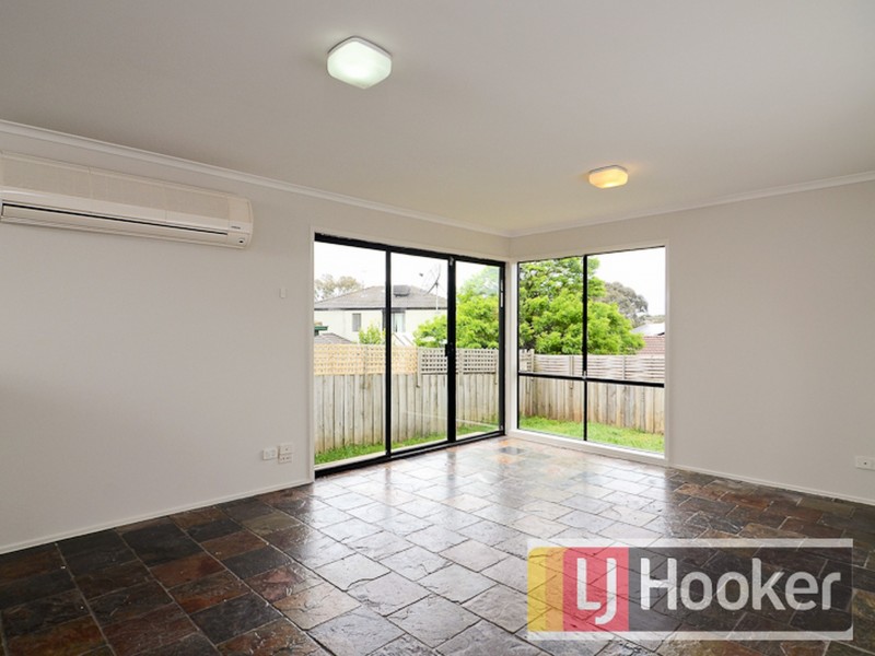 27 Terrapin Drive, Narre Warren South VIC 3805