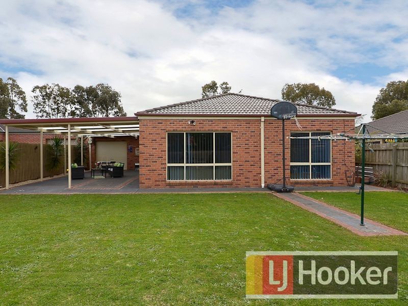 9 River Terrace, Hallam VIC 3803