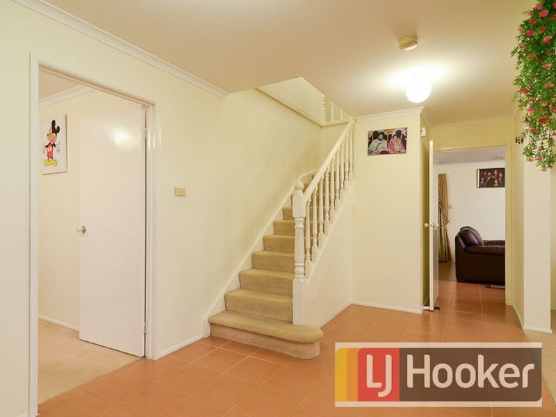 5 Winterton Court, Hallam VIC 3803