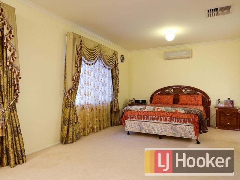5 Winterton Court, Hallam VIC 3803