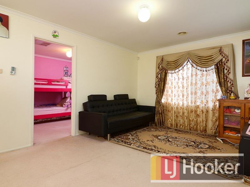 5 Winterton Court, Hallam VIC 3803