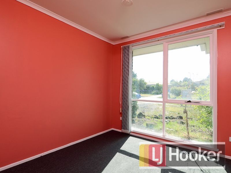 126 Oaktree Drive, Hampton Park VIC 3976