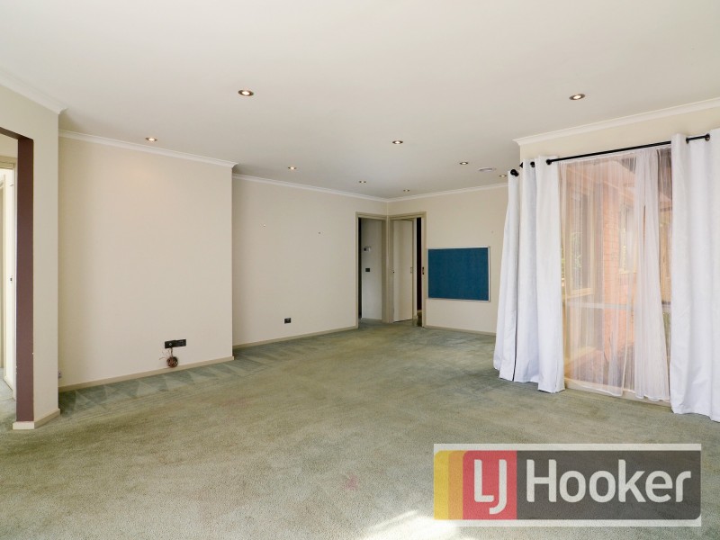 5 Ireland Avenue, Narre Warren VIC 3805