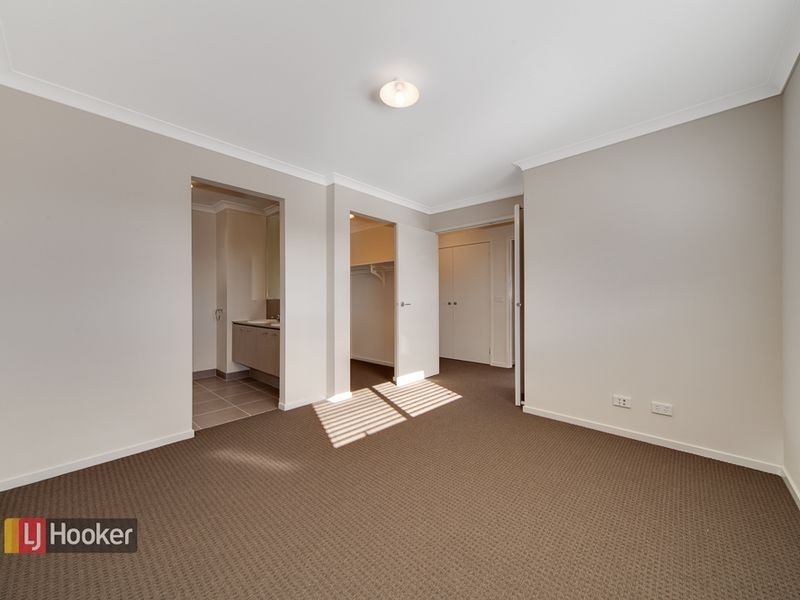 43 Kosciuszko Circuit, Clyde VIC 3978