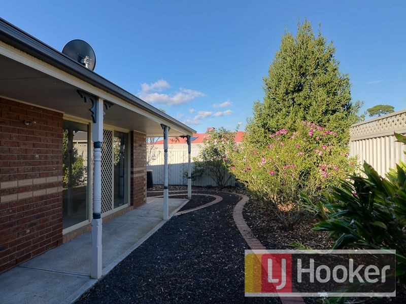 37 Hunt Club Boulevard, Cranbourne East VIC 3977