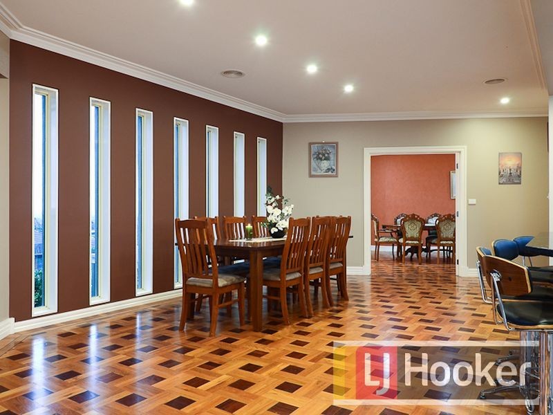 15 Wiringa Close, Narre Warren North VIC 3804