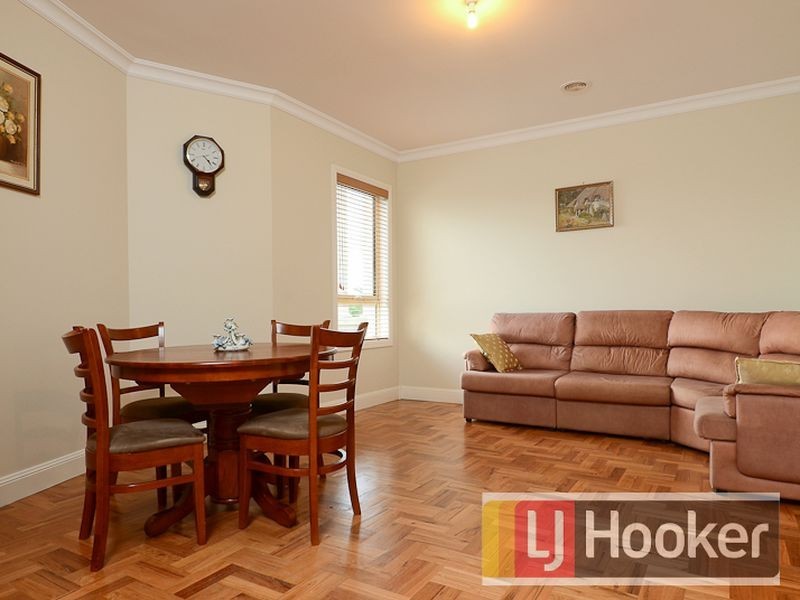 15 Wiringa Close, Narre Warren North VIC 3804